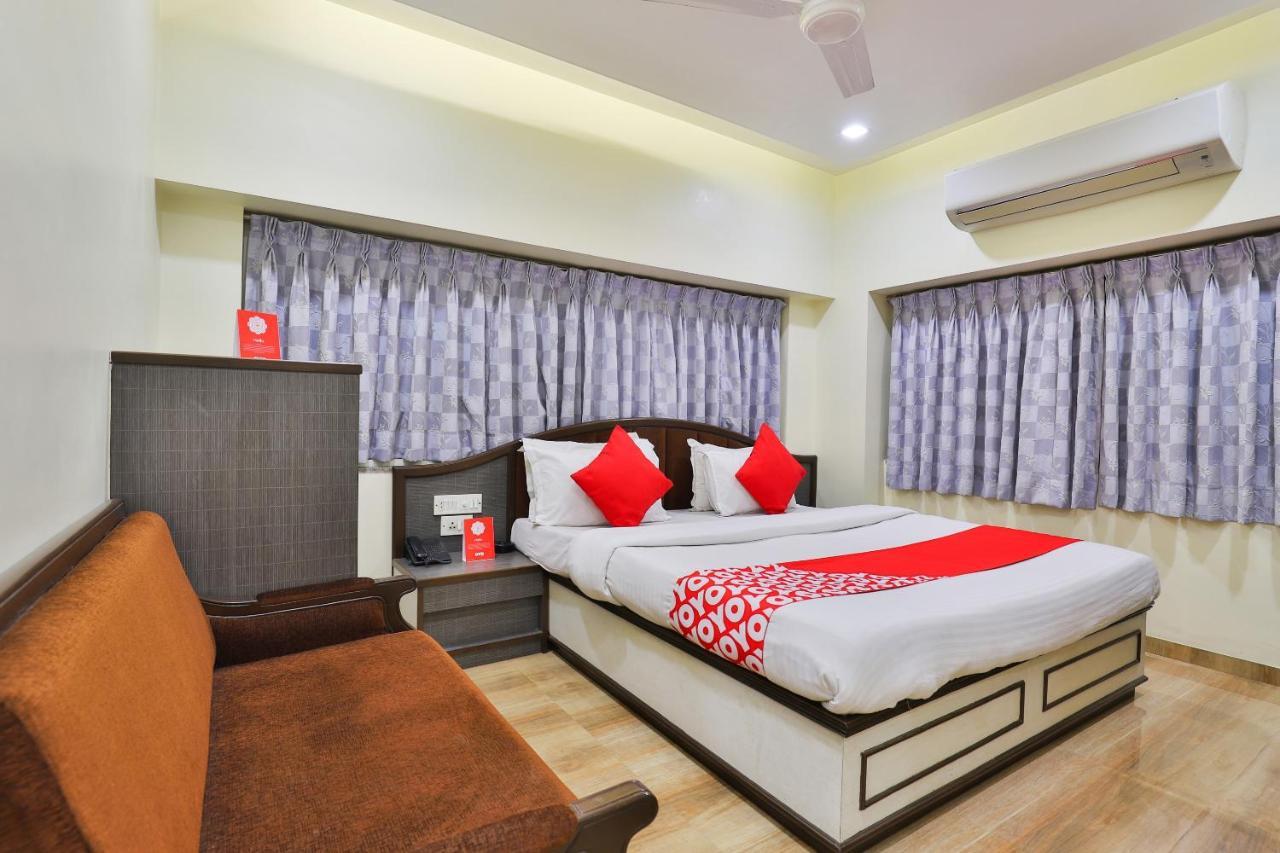 Oyo 17117 Hotel Rainbow Vadodara Exterior photo