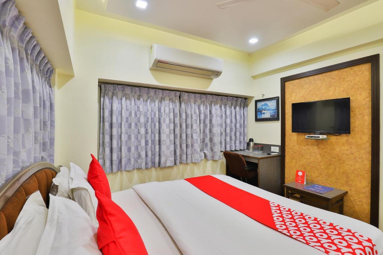 Oyo 17117 Hotel Rainbow Vadodara Exterior photo