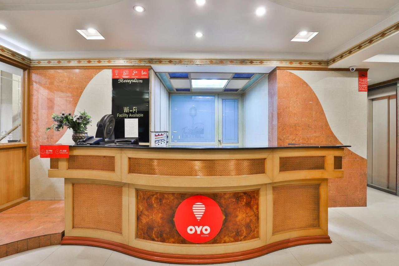 Oyo 17117 Hotel Rainbow Vadodara Exterior photo